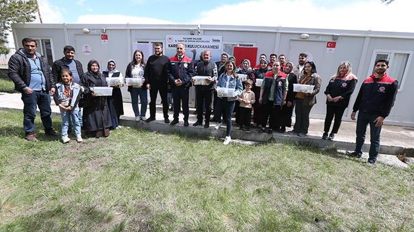 Kars kazı geleceğe taşınıyor! 1500 yumurtayla başlayan dev projede ilk teslimat yapıldı: Sırada modern entegre tesis var