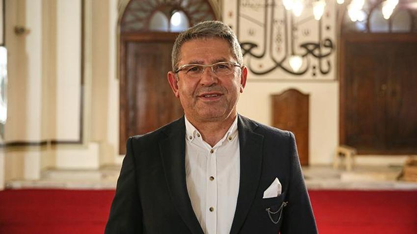 Bursa Ulu Cami'nin halıları yenileniyor: Kurban Bayramı'na yetişecek! Orijinal ruhuna dönüyor: Koyu renk için düğmeye basıldı