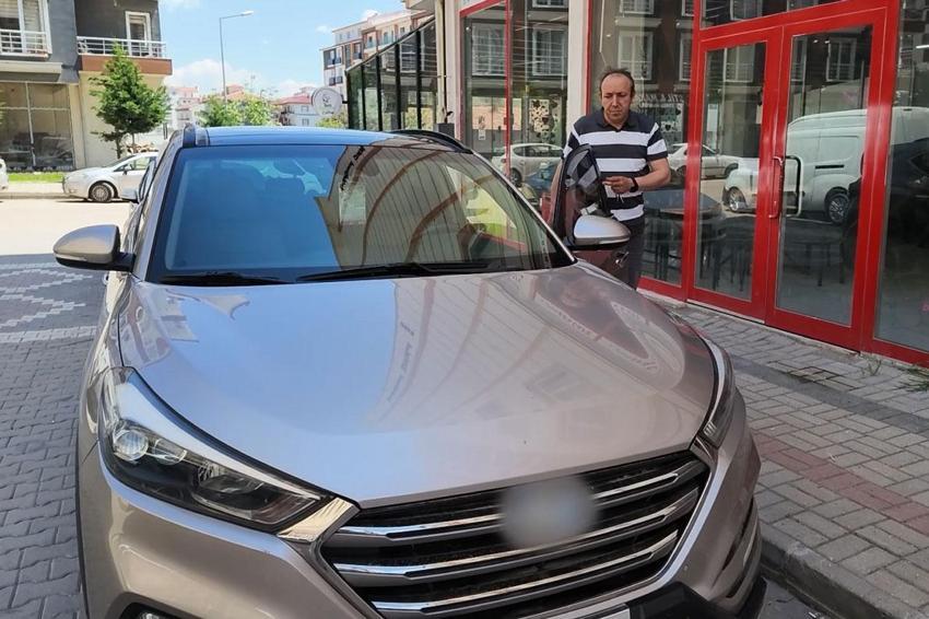Sazan sarmalında dolandırıcının 'enişte' oyunu tutmadı: Gerçek araç sahibi 'sahte ilan' tuzağını bozdu
