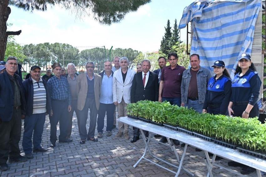 Manisa'da üretici bu kez sokakta kazandı! 34 bin adet verildi