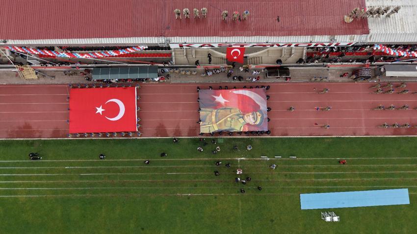 Kastamonu’da Komandolardan 19 Mayıs’a özel nefes kesen gösteri