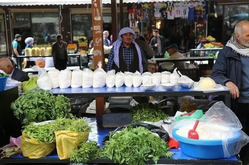 Diyarbakır'daki 'köylü pazarı' yeni haline kavuştu!