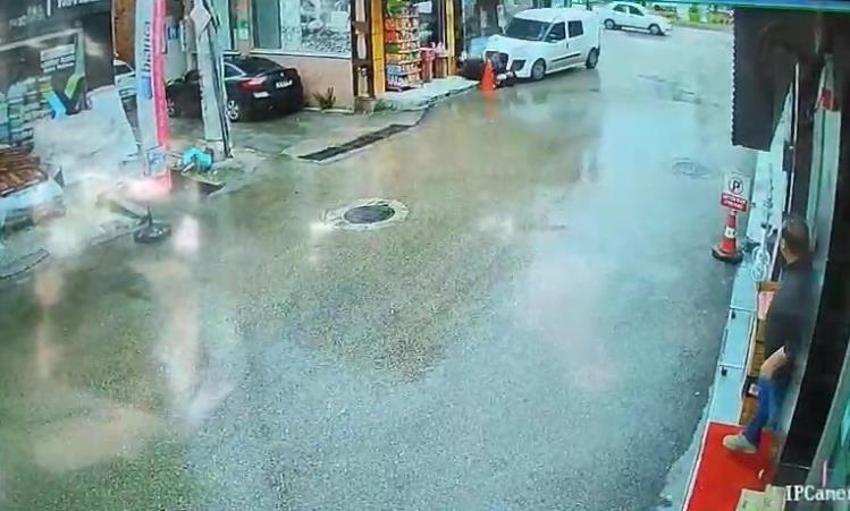 Bursa’da can pazarı kamerada! 'Arabanın altında iki kişi vardı' diyerek dehşet anlarını anlattı