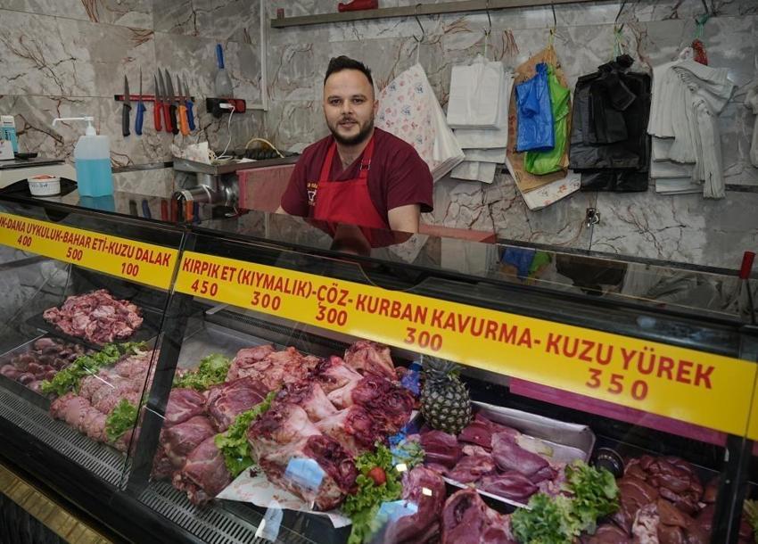 Bursa'da her dükkanda hareket başladı: Bayram yoğunluğu tüm şehri sardı
