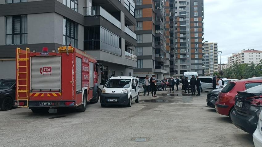 Batman'da acı ölüm! Asansörde mahsur kalanları kurtarmak isterken boşluğa düştü