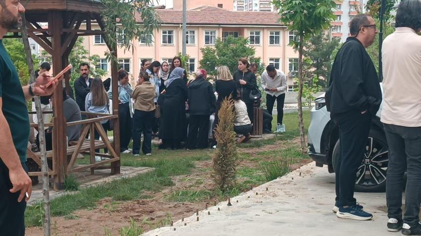 Batman'da acı ölüm! Asansörde mahsur kalanları kurtarmak isterken boşluğa düştü