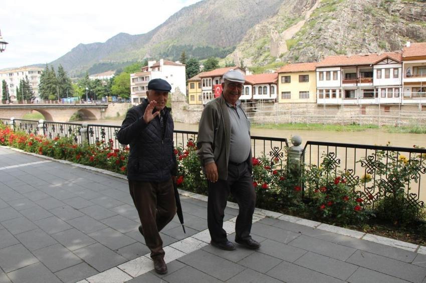 Yeşilırmak'ta debi hızla düştü: Amasya'da endişeyle izlediler