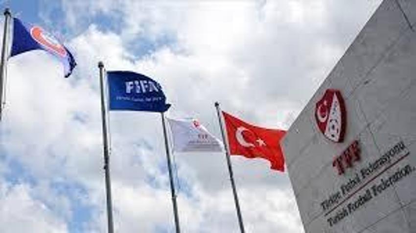 10+4 KURALI NEDİR? | TFF, yeni yabancı kuralını duyurdu: İşte 10+4 yabancı kuralının detayları