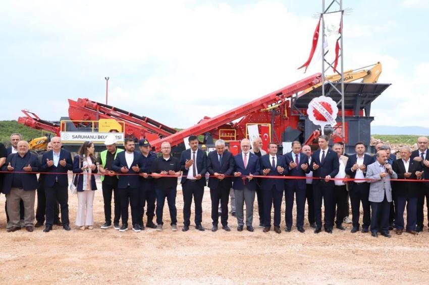 Manisa'da dev tesis açıldı! Saatte 200 ton üretecek