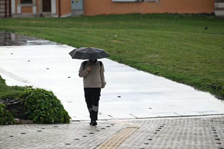 Meteoroloji Kurban Bayramı için hava durumunu açıkladı! Ülke genelinde kuvvetli sağanak yağışlar etkili olacak