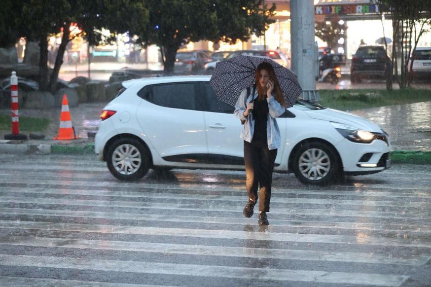 Meteoroloji Kurban Bayramı için hava durumunu açıkladı! Ülke genelinde kuvvetli sağanak yağışlar etkili olacak