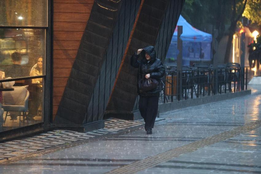 Meteoroloji Kurban Bayramı için hava durumunu açıkladı! Ülke genelinde kuvvetli sağanak yağışlar etkili olacak