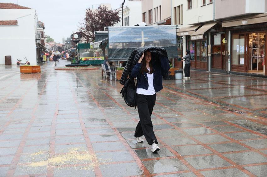 Meteoroloji Kurban Bayramı için hava durumunu açıkladı! Ülke genelinde kuvvetli sağanak yağışlar etkili olacak