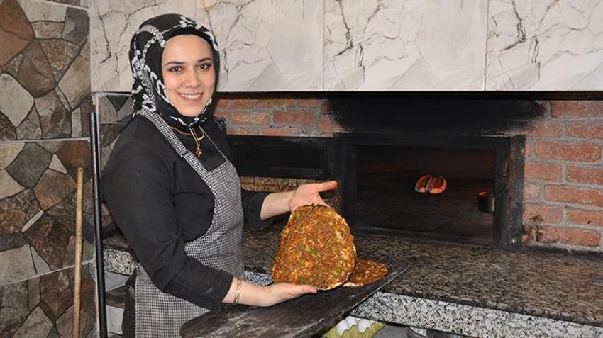 Eleman bulamayınca fırını eşine devretti! Şimdi önünde kuyruklar oluşuyor