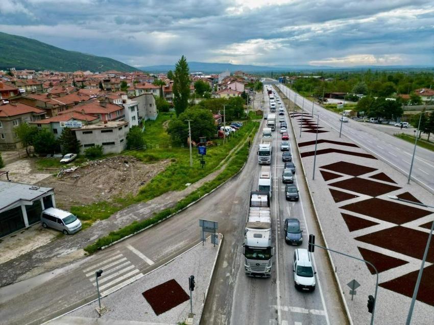 Afyonkarahisar yolunu kullanacaklar dikkat! Konya-Afyon hattında trafik tamamen durdu