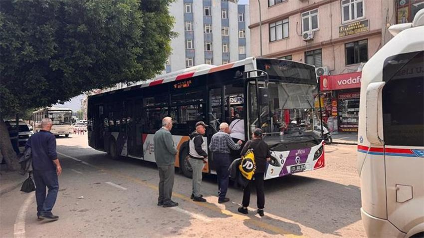Adana'da kent kartı olmayan yandı: Ulaşım fiyatlarına tepki! Duyan binmekten vazgeçiyor