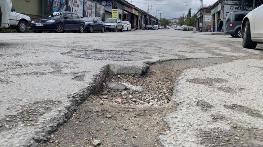Aracınız bozuk yolda hasar gördüyse dikkat! Tüm masrafı kuruşu kuruşuna geri alabilirsiniz
