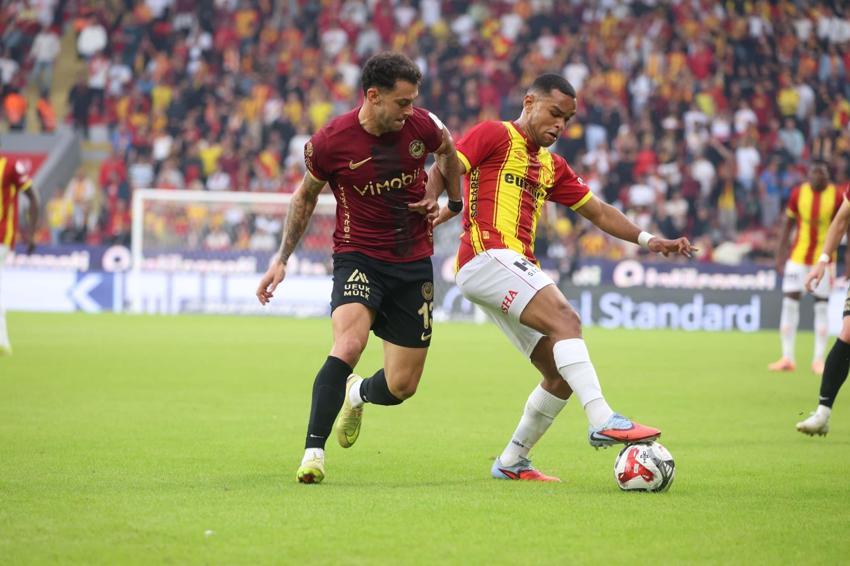 Göztepe'de Juan değerine değer kattı! Fransız ekibi Lille bir kez daha kapıyı çalmaya hazırlanıyor