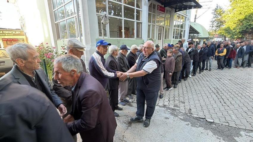 Çanakkale'de bayram halkası: Yüzlerce yıldır aynı yerde yapılıyor