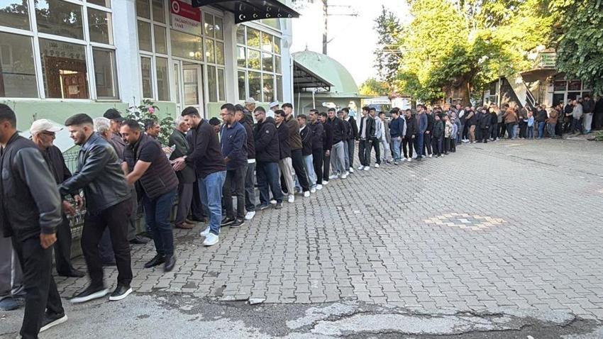 Çanakkale'de bayram halkası: Yüzlerce yıldır aynı yerde yapılıyor