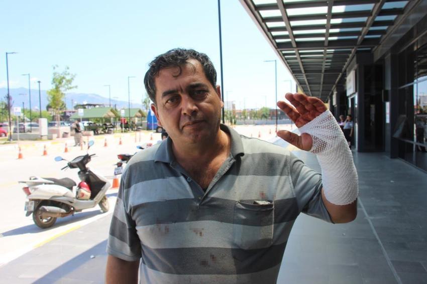 'Bu işin vakkosu benim' dedi kendini kesti! Acemi kasaplar yine hastanelik oldu