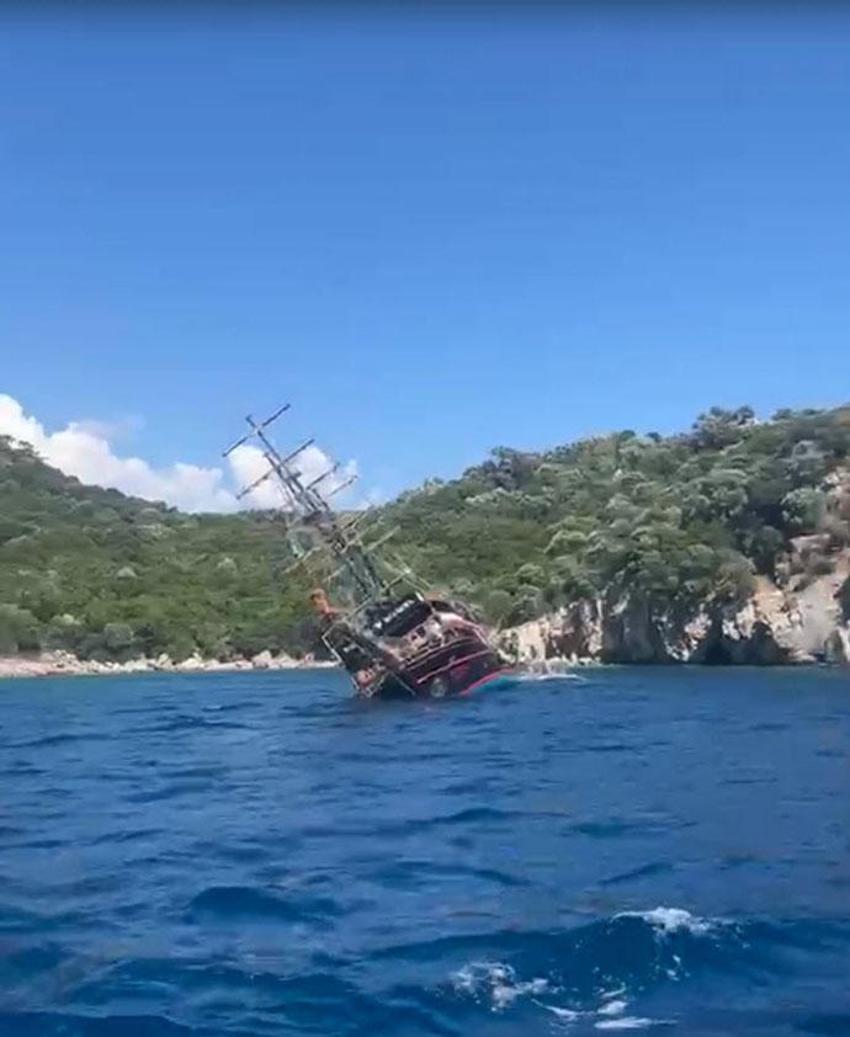 Marmaris Cennet Adası açıklarında tur teknesi battı, 110 yolcu tahliye edildi