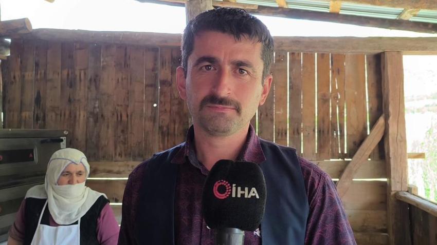 Tortum Şelalesi'nin yanında doğal ekmek mesaisi: Talebe yetişemiyorlar
