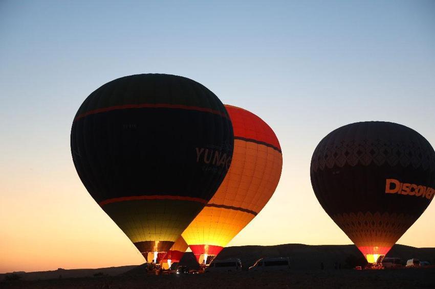Türkiye’nin önemli turizm merkezlerinden Kapadokya'ya yerli turistler akın etti