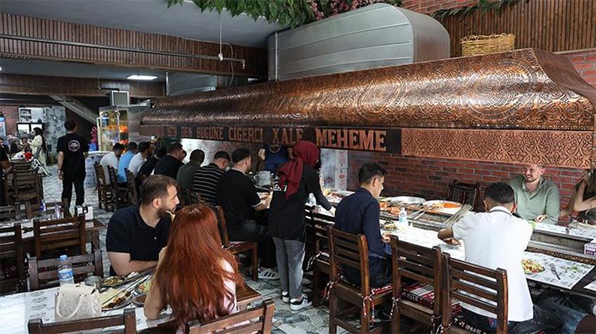 Diyarbakır’da ciğer bayramı! Yurt dışından gelenler bile var