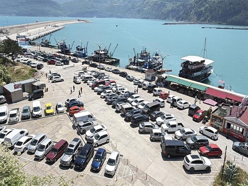 Nüfusunun 30 katı turist ağırladı: Karadeniz'in incisi rekor kırdı