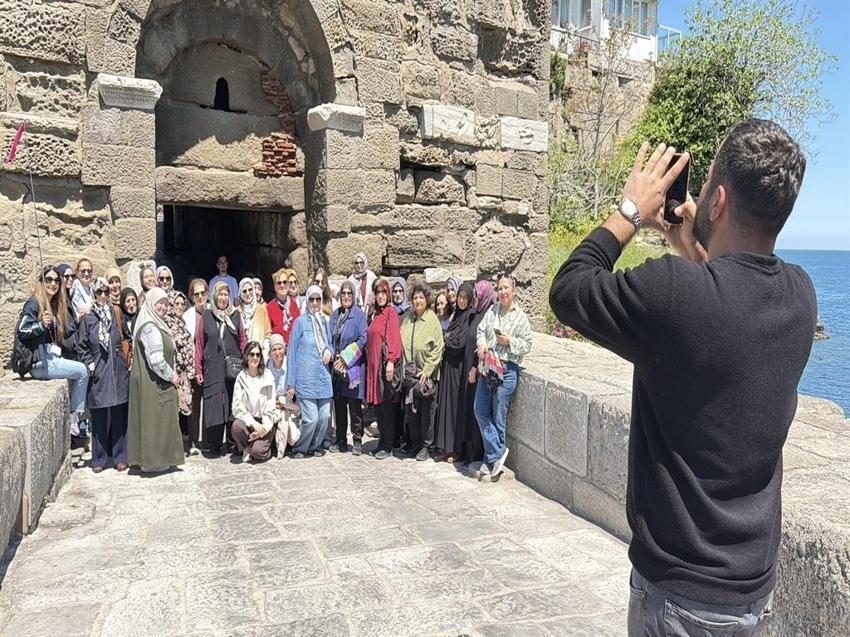 Nüfusunun 30 katı turist ağırladı: Karadeniz'in incisi rekor kırdı