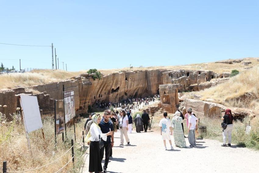 Mardin'de rekor bu yıl kırıldı: Turistler tek bir noktaya aktı
