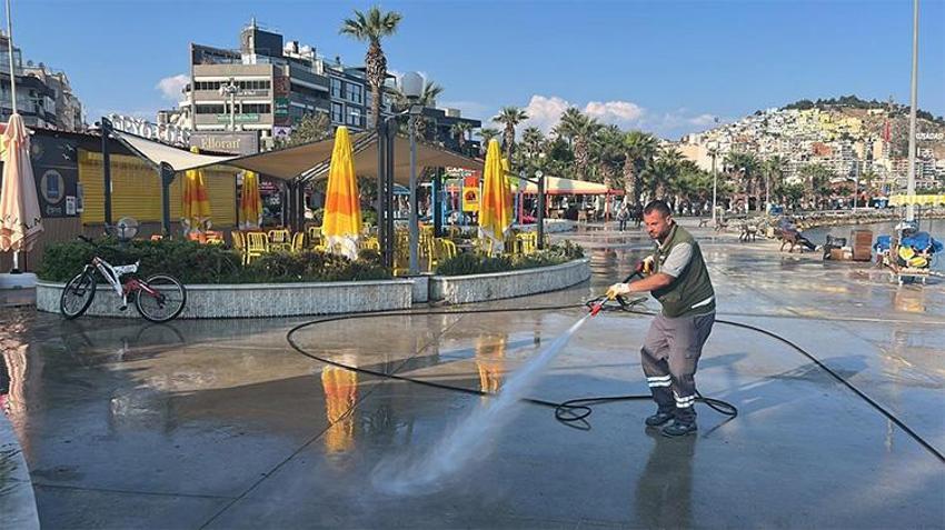 Tatilciler gitti çöpü kaldı! Ekipler harekete geçti, toplam 3 bin 67 ton toplandı