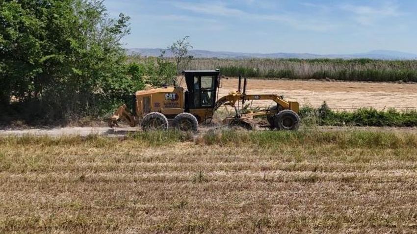 Balıkesir'de üreticiyi rahatlatacak dev adım! Tarla yolları için harekete geçildi