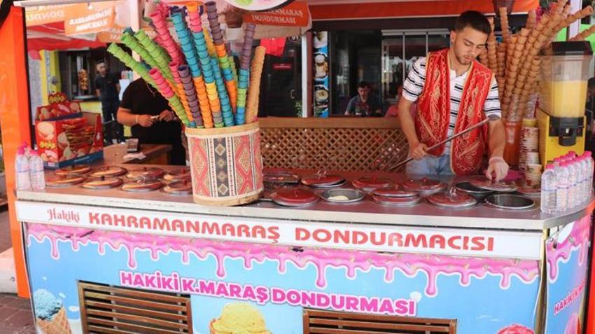 Bolu'da havalar ısındı, o tezgahın önü doldu taştı! İşte en çok tercih edilenler