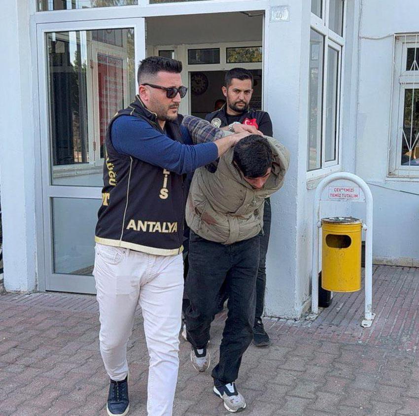Antalya'da güvenlik görevlisi Tahsin Göker'in 'müşteriler rahatsız oluyor' uyarısının sonu ölüm oldu