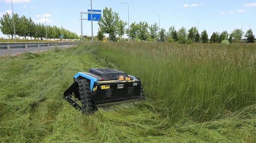 Diyarbakır'da yeni nesil robotlar sahaya indi! Personelin iş yükü azaldı