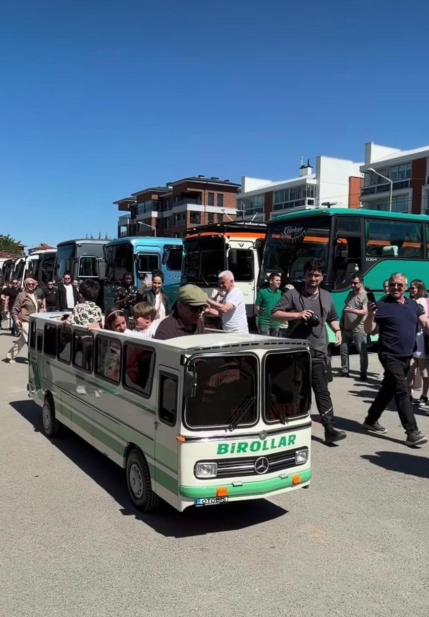 Bursalı usta bir otomobili komple söktü: İğneyle kuyu kazar gibi 8 ay sadece bunun için çalıştı!