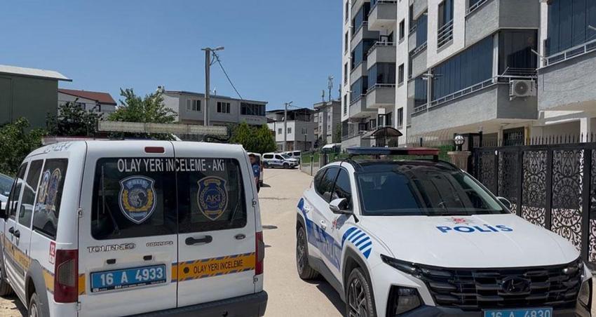 Bursa'da korkunç cinayet! 10 yaşındaki oğlunun gözü önünde eşini defalarca bıçaklayarak öldürdü