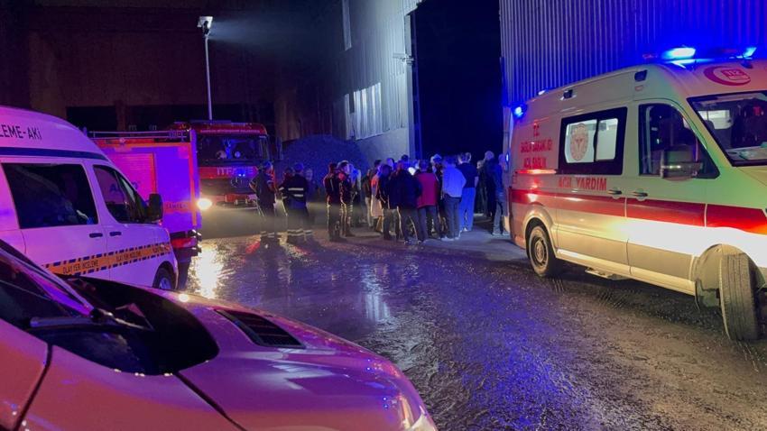 Samsun'da demir çelik fabrikasında meydana gelen iş kazasında 3 işçi hayatını kaybetti