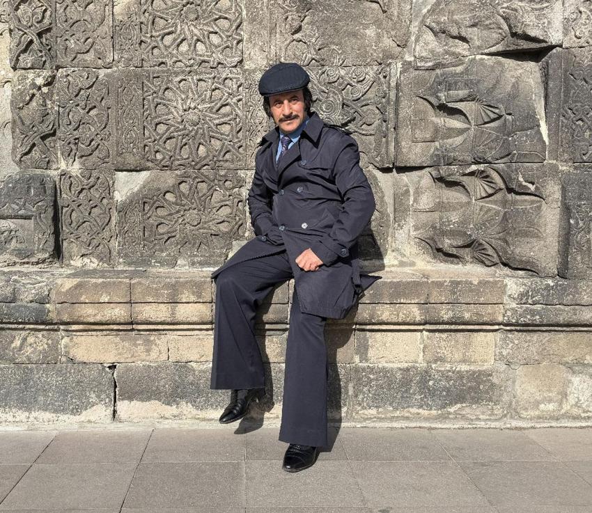 Erzurumlu Hikmet Gündüz televizyonda gördü, hayatı değişti: Yarım asırlık Orhan Gencebay sevdası