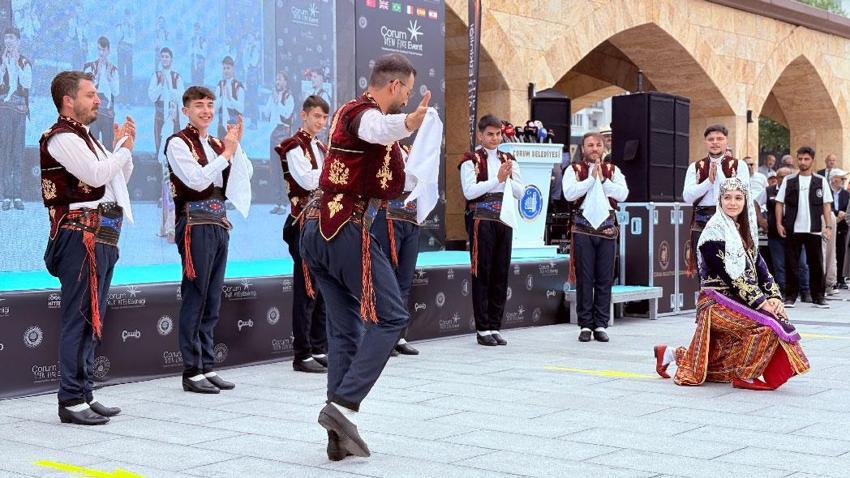 Binlerce yıllık mutfak kültürü dünyaya tanıtılıyor! Çorum'da gastronomi şöleni başladı
