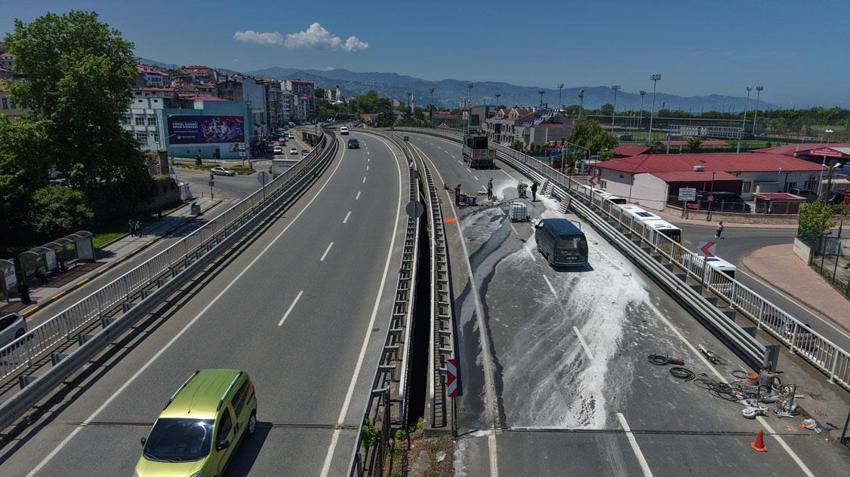 10 yıl önce hizmete açılan milyonluk Reşadiye Viyadüğü'nde yıkım çalışmaları başladı