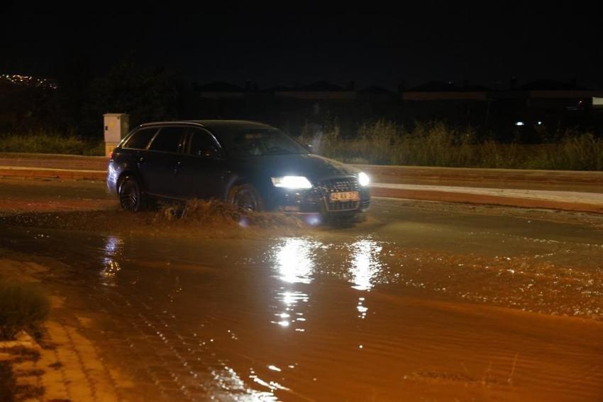 Konya'da dağlık alandan şehre bir anda indi: Selçuklu ilçesinde acil tahliye başladı