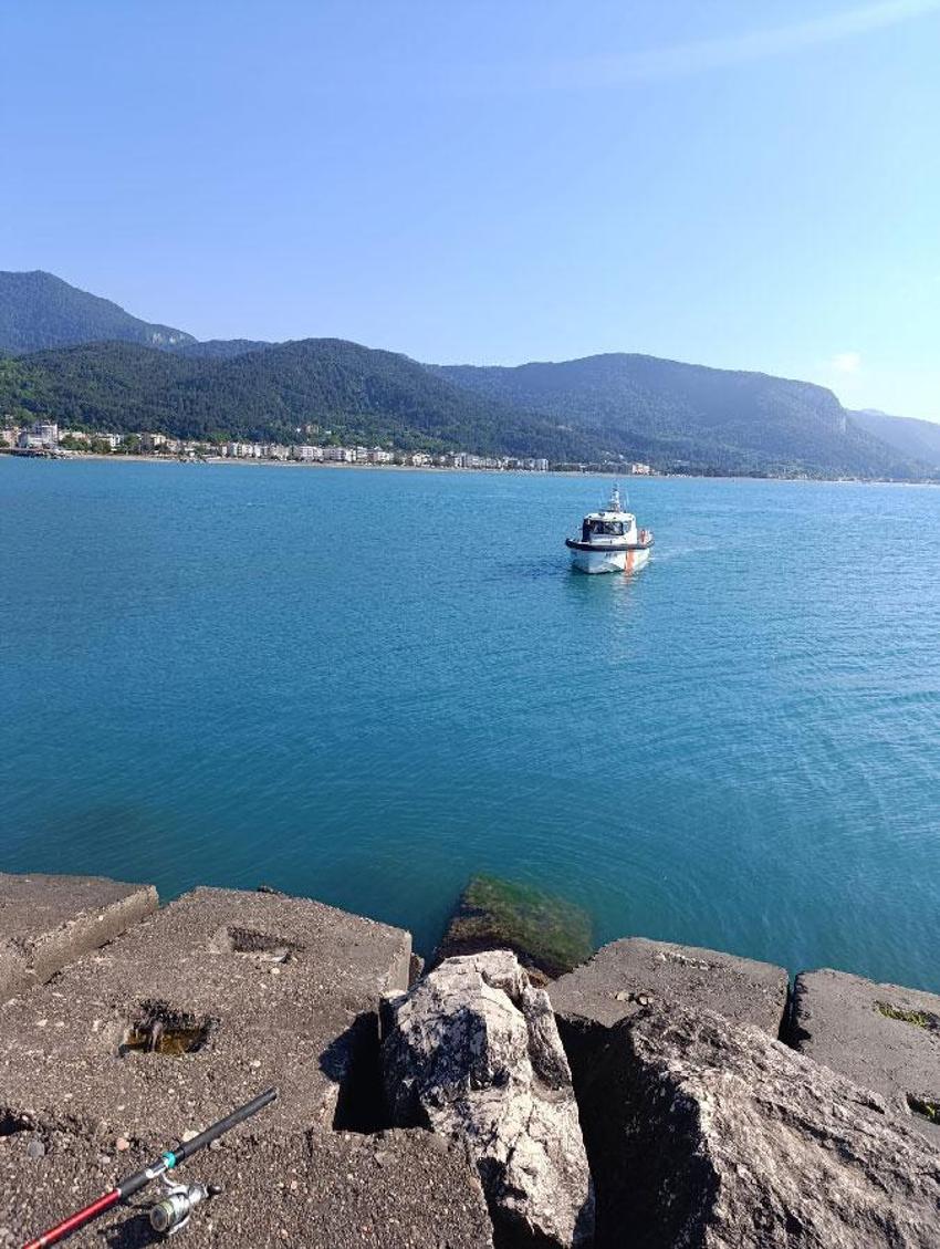 Kastamonu'da 10 dakikalık ilginç olay: Deniz kabarınca vatandaşlar panik yaşadı