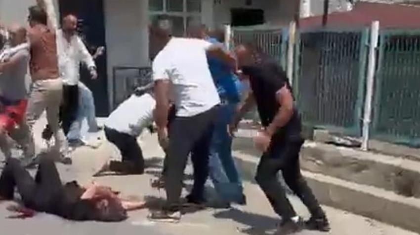 Kocaeli'de eşini sokak ortasında bıçaklayan şüpheliye linç girişimi!