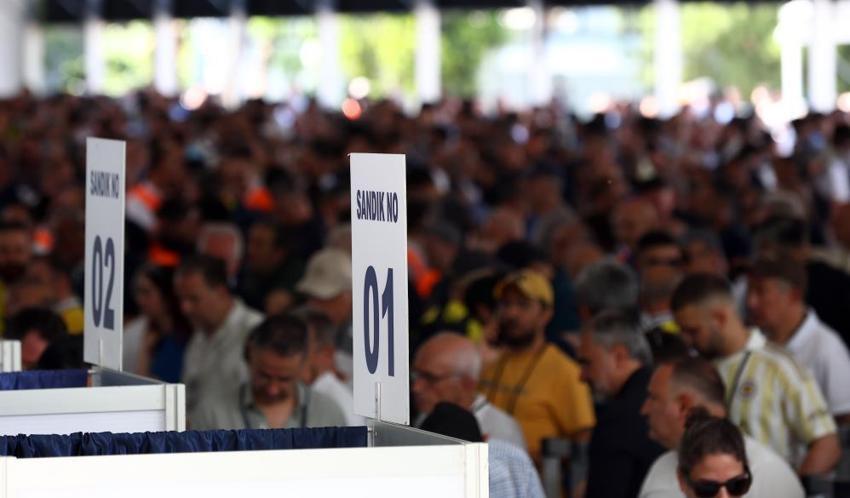 Fenerbahçe seçim sonuçları! Fenerbahçe'nin yeni başkanı kim oldu? Aziz Yıldırım kaç oy aldı? Hakan Safi kaç oy aldı? Fenerbahçe'nin seçiminde kaç kişi oy kullandı?