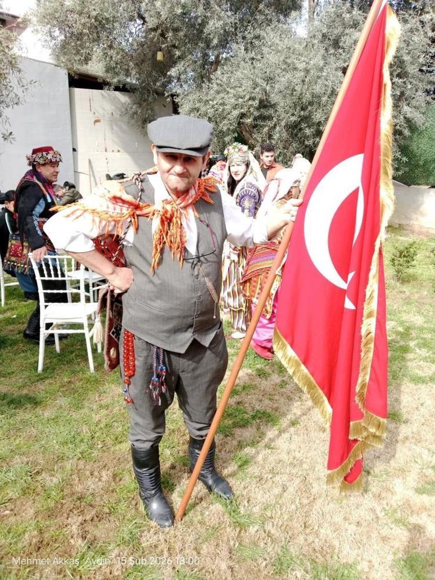 Kütahya'da asırlık kadim gelenek yeniden canlandı! Akdağ’da muazzam yörük göçü başladı