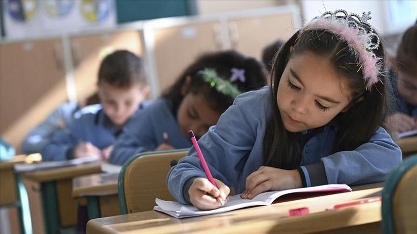SON DAKİKA: 12 Haziran 2026 Günü Okullar Tatil mi? Cuma günü, kreş, anaokulu, ilkokul, ortaokul, lise tatil mi? İşte MEB’in resmi kararına göre kapalı olacak kurumlar
