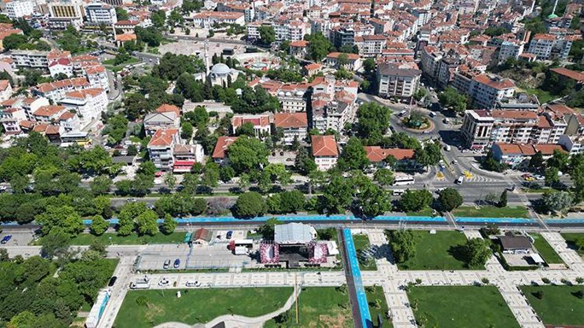 Tekirdağ'da 60. Uluslararası Kiraz Festivali yarın başlıyor! İşte 4 günlük dev konser ve etkinlik programı
